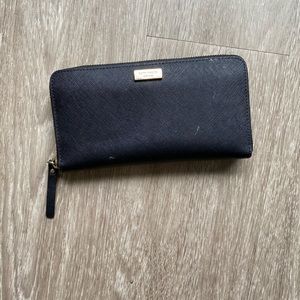 Black Kate spade wallet